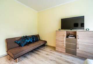 Апартаменты Nice Apartment in Riga Suburbs Рига-3